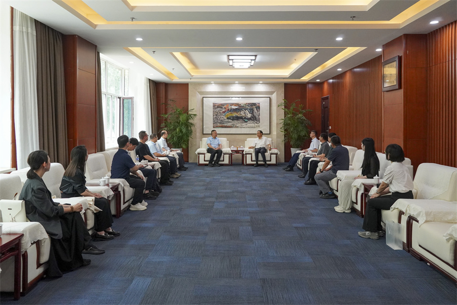 孙宏斌校长会见澳门城市大学代表团一行